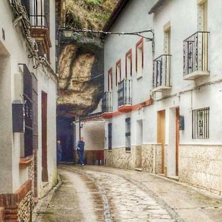 Vivienda Rural Los Tajos De Setenil Setenil De Las Bodegas Exterior foto