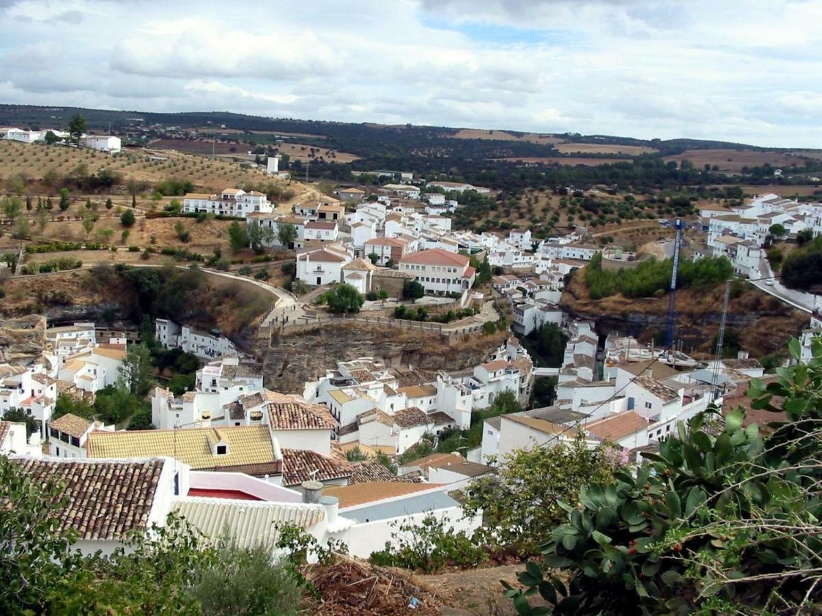 Vivienda Rural Los Tajos De Setenil Setenil De Las Bodegas Exterior foto